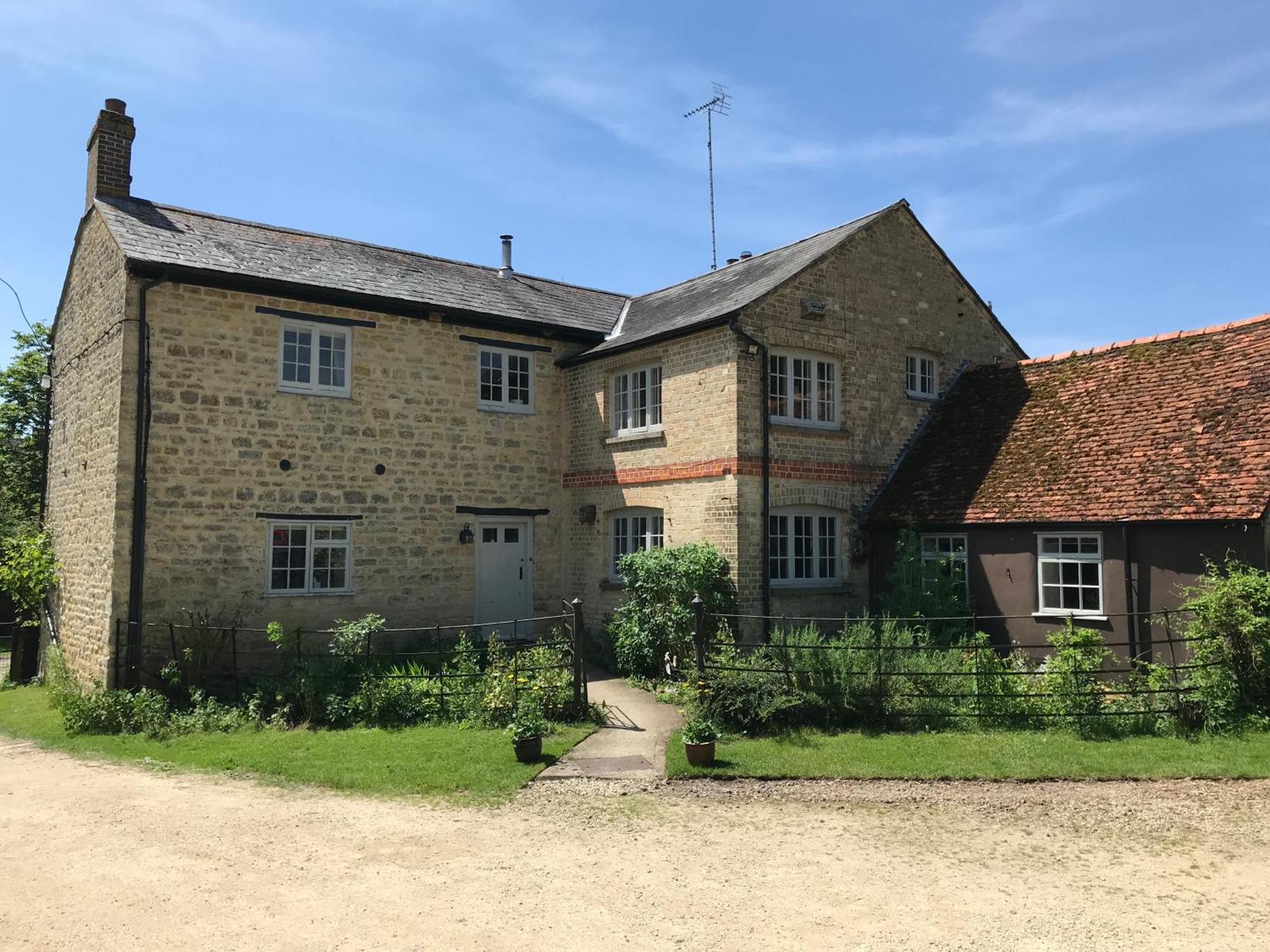 Home Farm Bed & Breakfast Milton Keynes Exterior foto